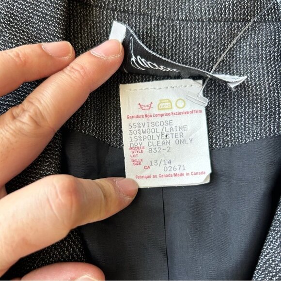 Vintage Jackie  K. Wool Blend Leather Trim Blazer Made in Canada - Picture 9 of 15